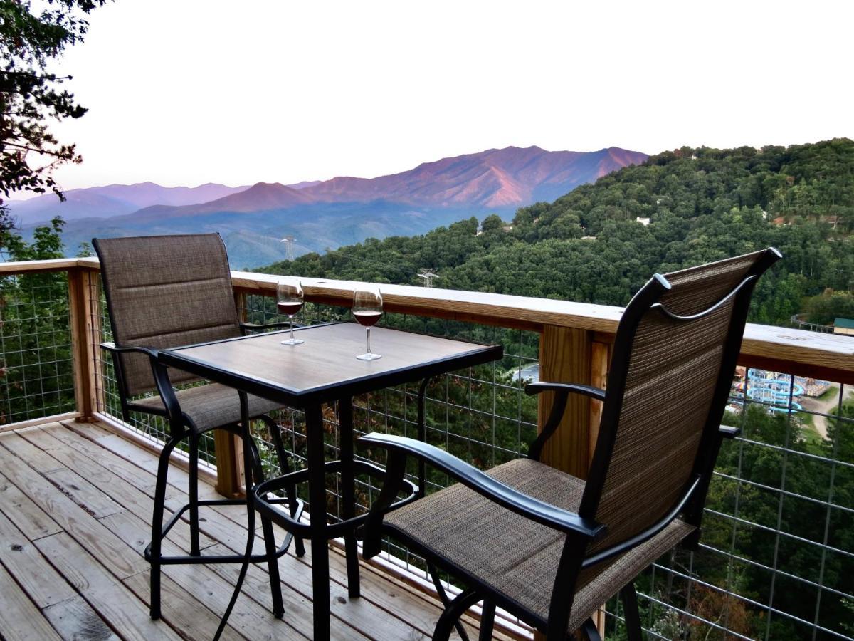 Million Dollar Views! 4 Bedroom, Sleeps 9, Close To National Park And 5 Mi To Gatlinburg! מראה חיצוני תמונה